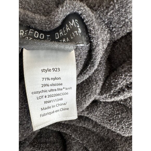 Barefoot Dreams Carbon CozyChic Ultra Lite Poncho ONE SIZE - Picture 5 of 7